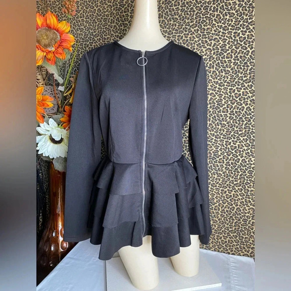 🌻5/$25🌻SHEIN Black Zip Up Ruffled Blouse | LARGE | - Picture 1 of 8